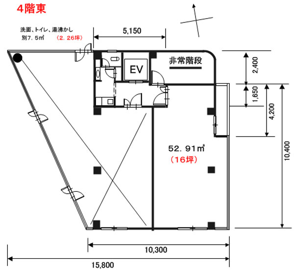 広交差点バス停目の前！国道185号線沿いで立地良好です。