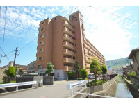 分譲マンションの貸家！スーパーフレスタ至近…
