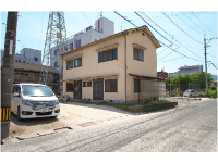 全戸角部屋で明るいお部屋。新広駅に近く通勤…
